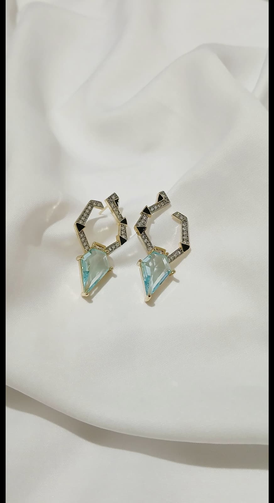 zirkon özel seri küpe